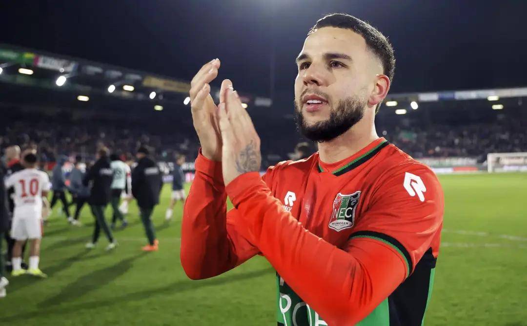 卡萨多则以 卡萨多则以