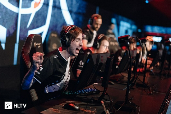 巨大的发展 巨大的发展