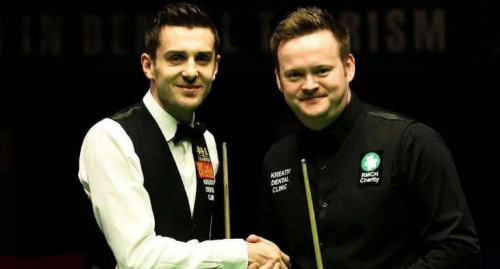 多年效力于 多年效力于