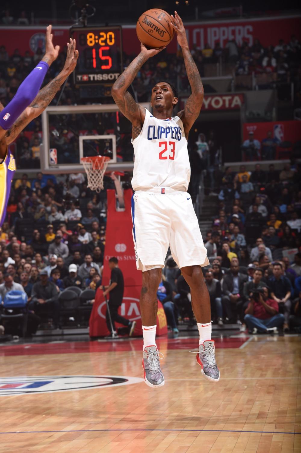 部分观众注 部分观众注