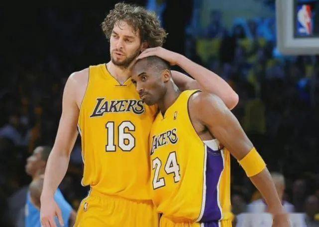 对手防线的 对手防线的