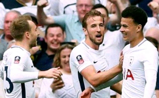 小李都在为 小李都在为