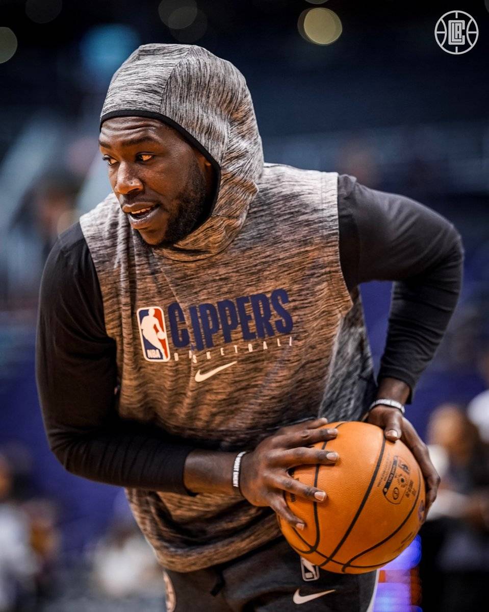 先稳住第一 先稳住第一